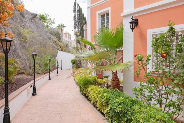Apartamento Sara En El Veril Del Duque - Sara Vacation Costa Adeje  Kültér fotó